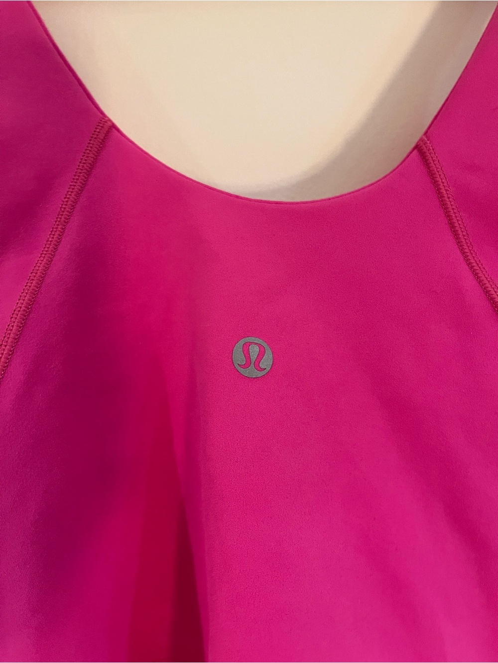 Lululemon Lightweight Align Tank Top. - Picture 6 of 9